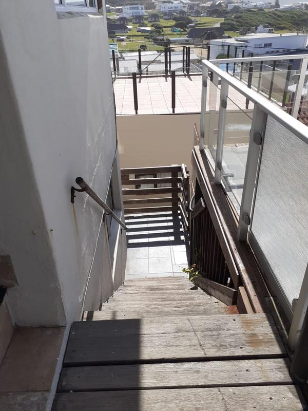 8 Bedroom Property for Sale in Jongensfontein Western Cape